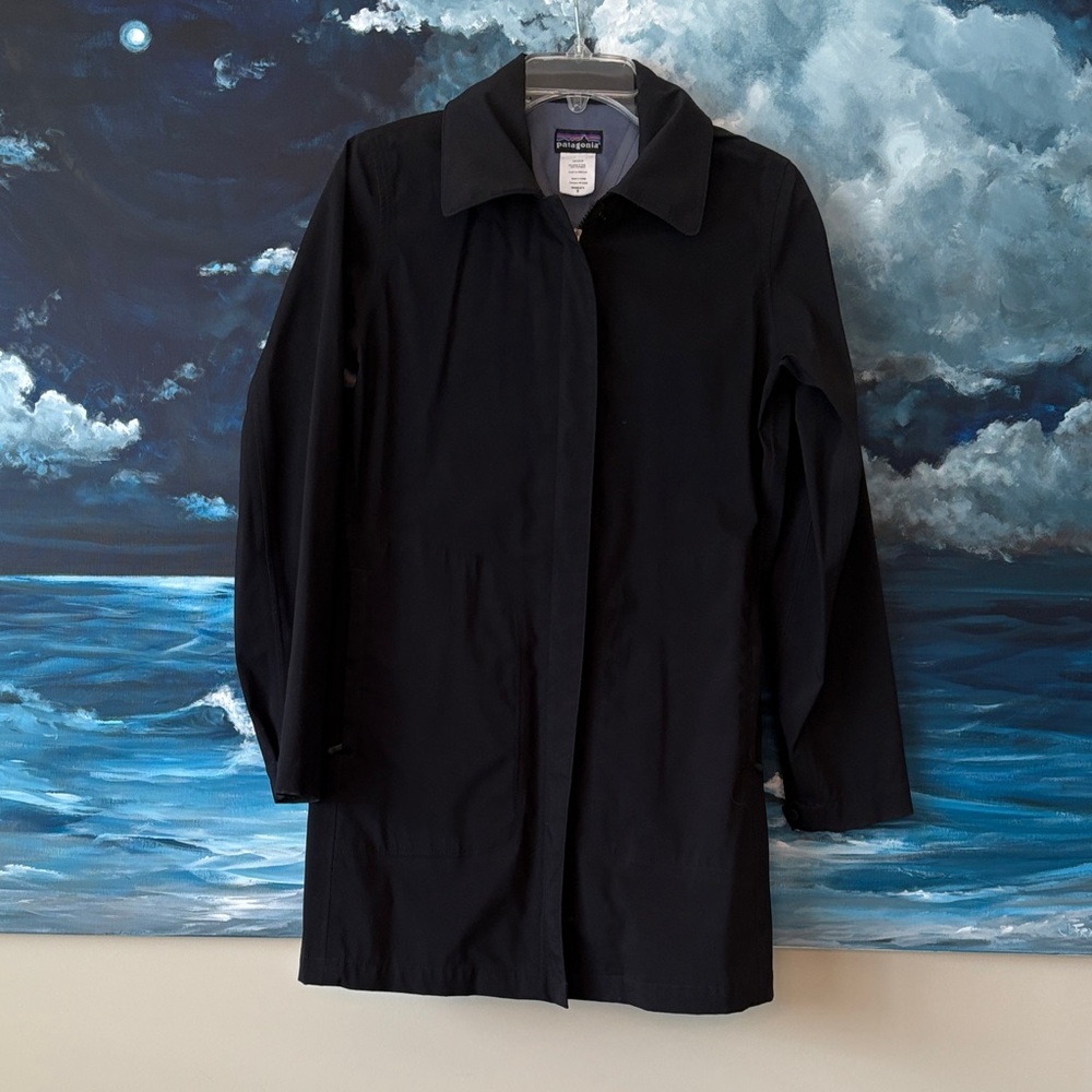Patagonia Waterproof Trench Coat Detatchable Hood